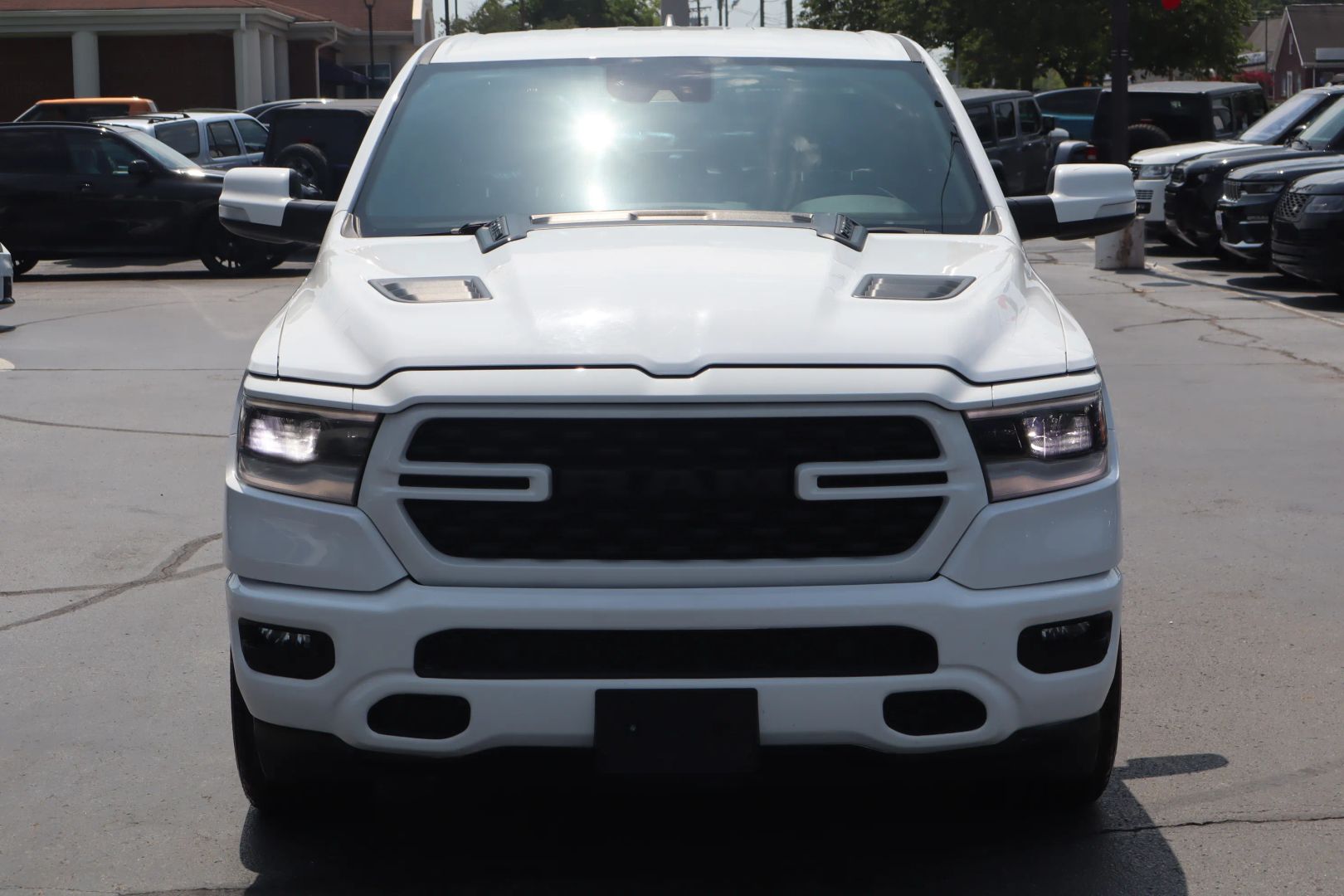 ram ram 1500 2022 1C6SRFVT9NN277994 image ram ram 1500 2022 1C6SRFVT9NN277994 image